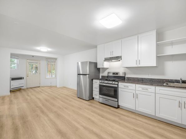 115-121 Henry St #115