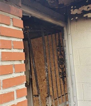 5th image of 3696 San Antonio Ave