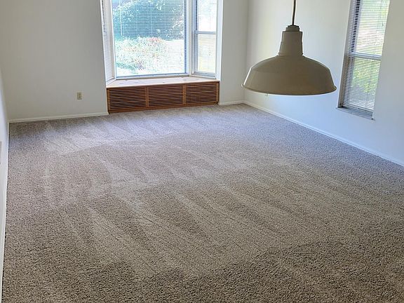 2nd image of 2620 Park Ave