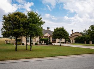 2948 Dry Hollow Dr, Kerrville, TX 78028
