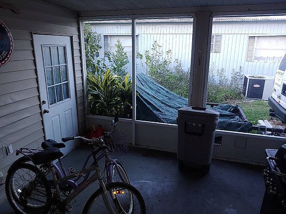 5th image of 157 Camellia Dr #174