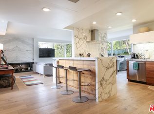 17352 W Sunset Blvd APT 301, Pacific Palisades, CA 90272