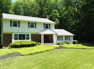 13 Windom Way, Ringwood, NJ 07456