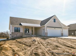 9450 28th Ave, Jenison, MI 49428