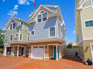 363 W 8th St, Ship Bottom, NJ 08008