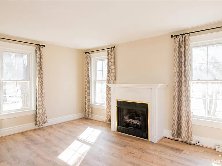 5071 Plymouth Rd — Photo 10