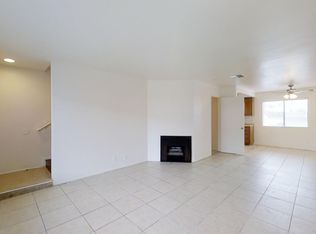 2202 Hess Cir #3, Huntington Beach, CA 92648