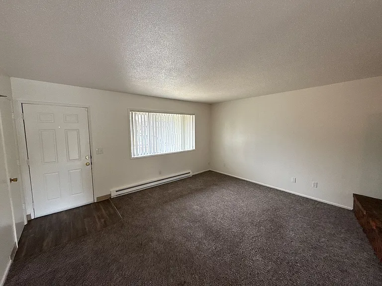 3930 Iberis St NE — Photo 5