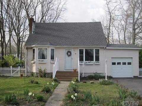 1st image of 18 Elaine Dr