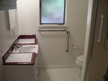 4th image of 5320 Sampson Blvd