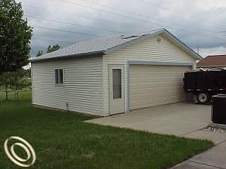 2nd image of 42719 Buckingham Dr