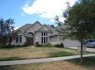 2155 Sunset Dr, Reedsburg, WI 53959