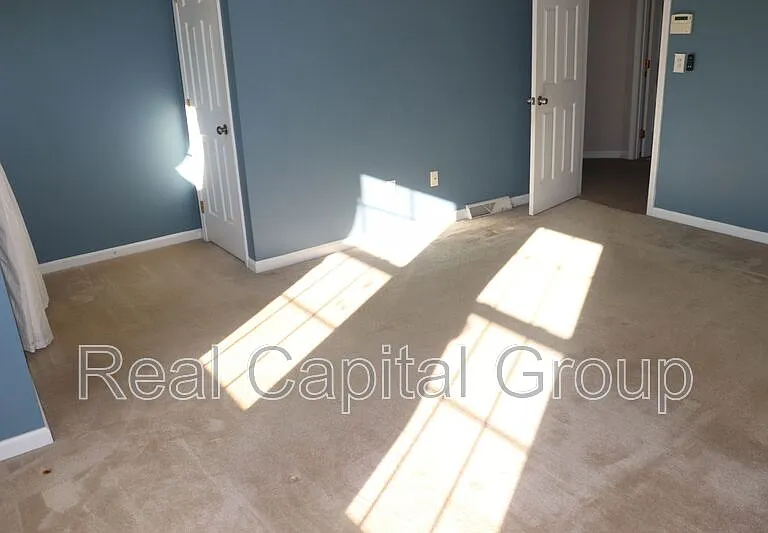 25 A Mapleridge Ave #B — Photo 10
