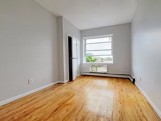 Rented by Rentall Group Inc