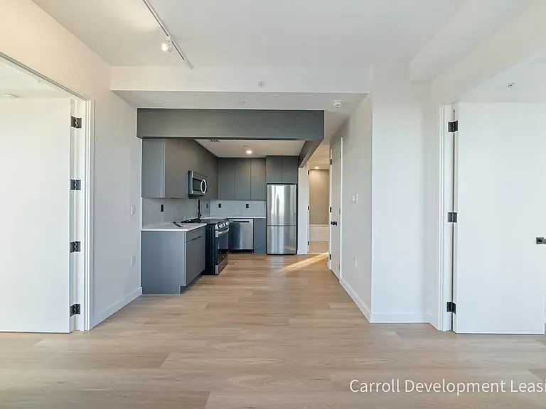 931 Carroll St #1505 — Photo 3