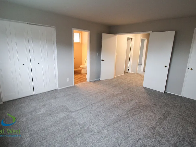 816 Glenside Dr — Photo 24