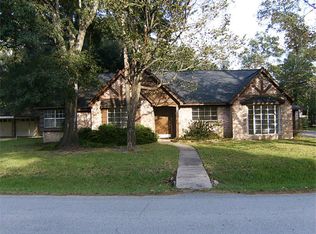 25326 Oakhurst Dr, Spring, TX 77386