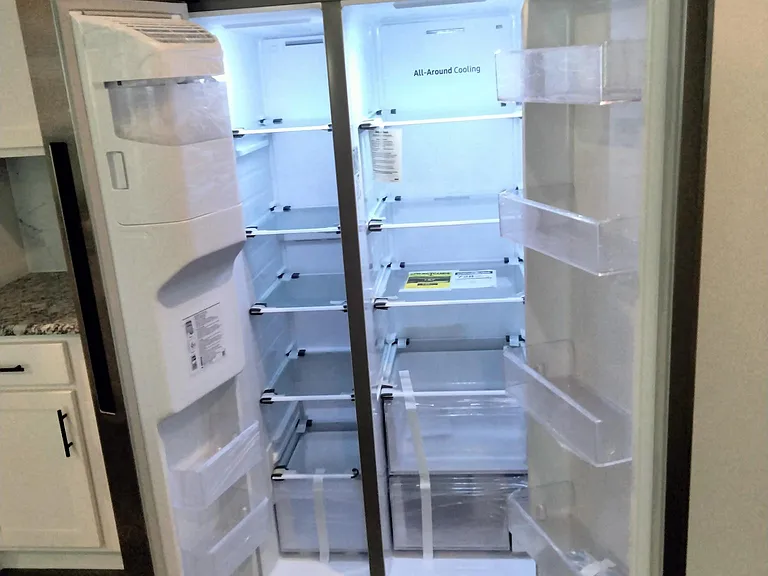 Brand New Samsung Stainless Steel Refrigerator with Ice Maker