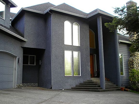 Front of House Close