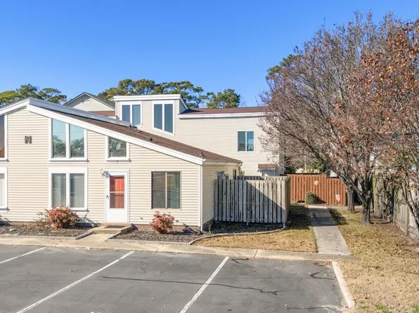 800 9th Ave. S #N4, North Myrtle Beach, SC 29582