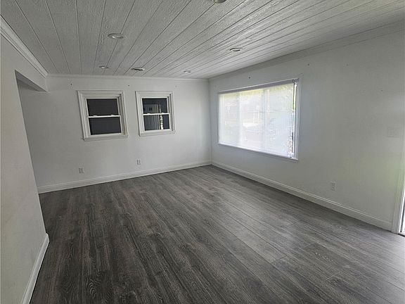 5th image of 2303 Arlene Ave