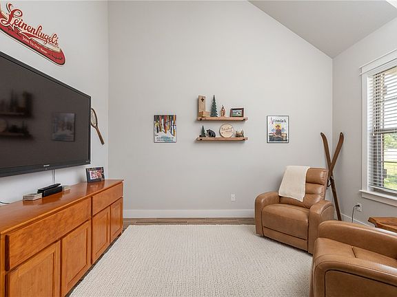 3rd image of 4607 W Buckeye Dr