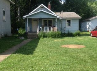 1233 Belle St SE, Warren, OH
