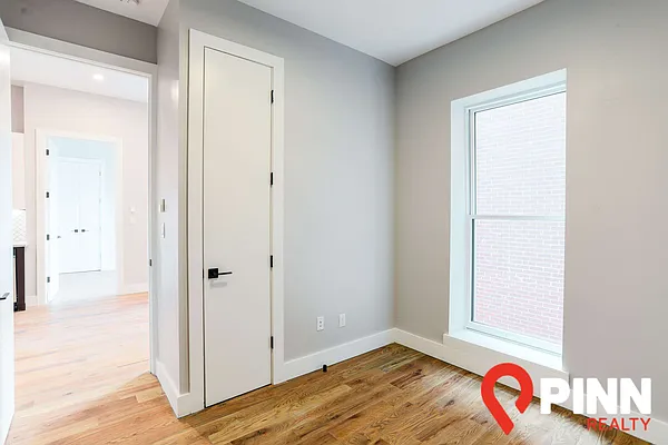 Rented by Pinn Realty | media 22