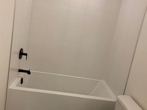 3rd image of 19935 75a Ave #202