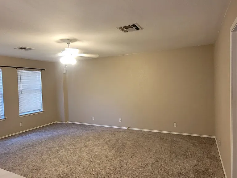 730 Blair Ave — Photo 7