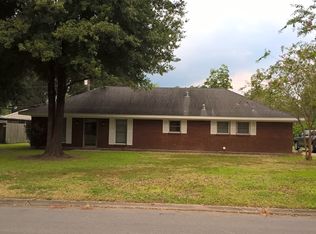209 N Locksley Dr, Lafayette, LA 70508