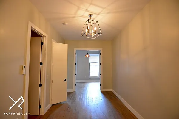 Rented by Yaffa Realty LLC | media 31