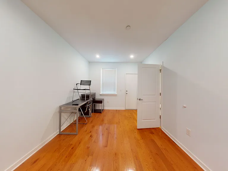 1517 Seybert St #1 — Photo 7