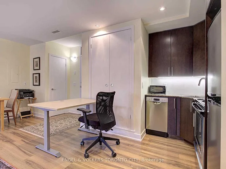 25 Ritchie Ave #202 — Photo 13