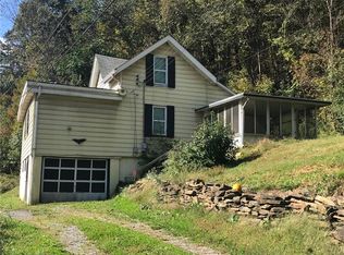 328 Wallace Run Rd, Beaver Falls, PA 15010