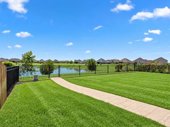 19315 Trotting Green Trl, Tomball, TX 77377