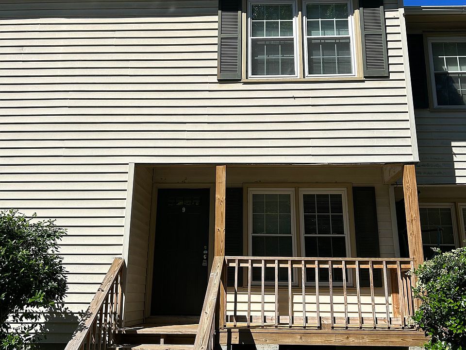 1st image of 107 Rainbow Cir