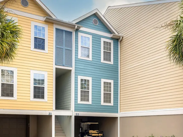 81 Sandbar Ln #22, Folly Beach, SC 29439
