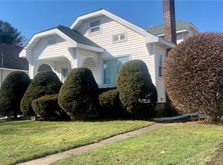 2806 Dearborn Pl, Utica, NY 13501