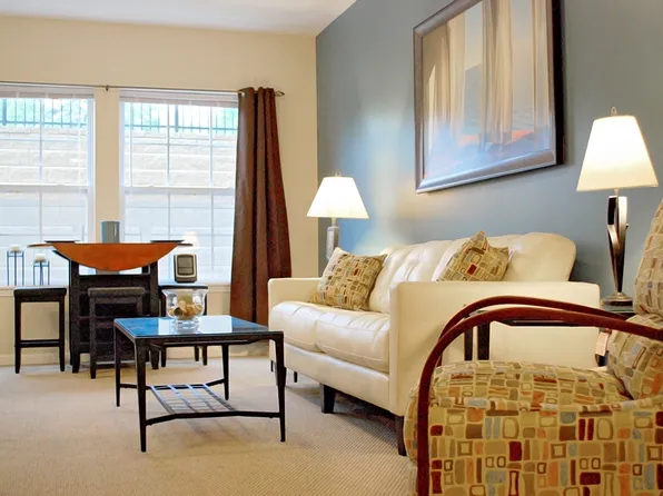 East Bay II Apartments