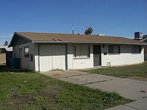 1st image of 2324 W Lupine Ave