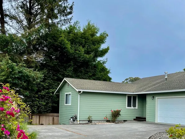 2345 Bongio Ct, Eureka, CA 95503