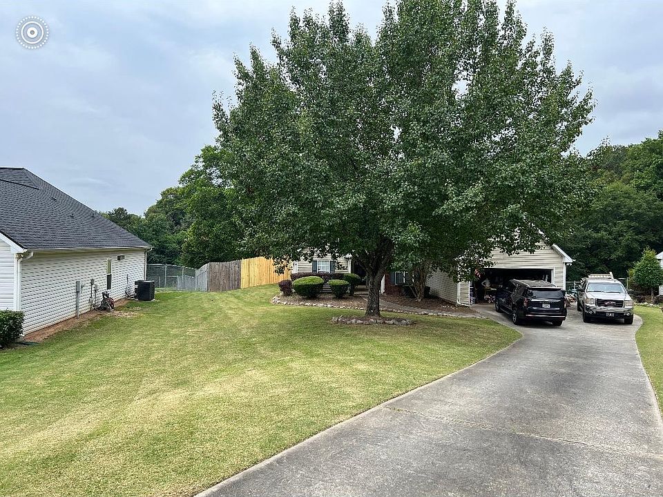 1st image of 423 Vista Way