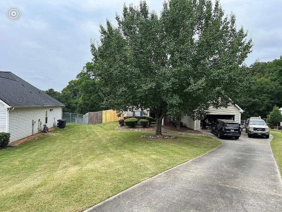 423 Vista Way