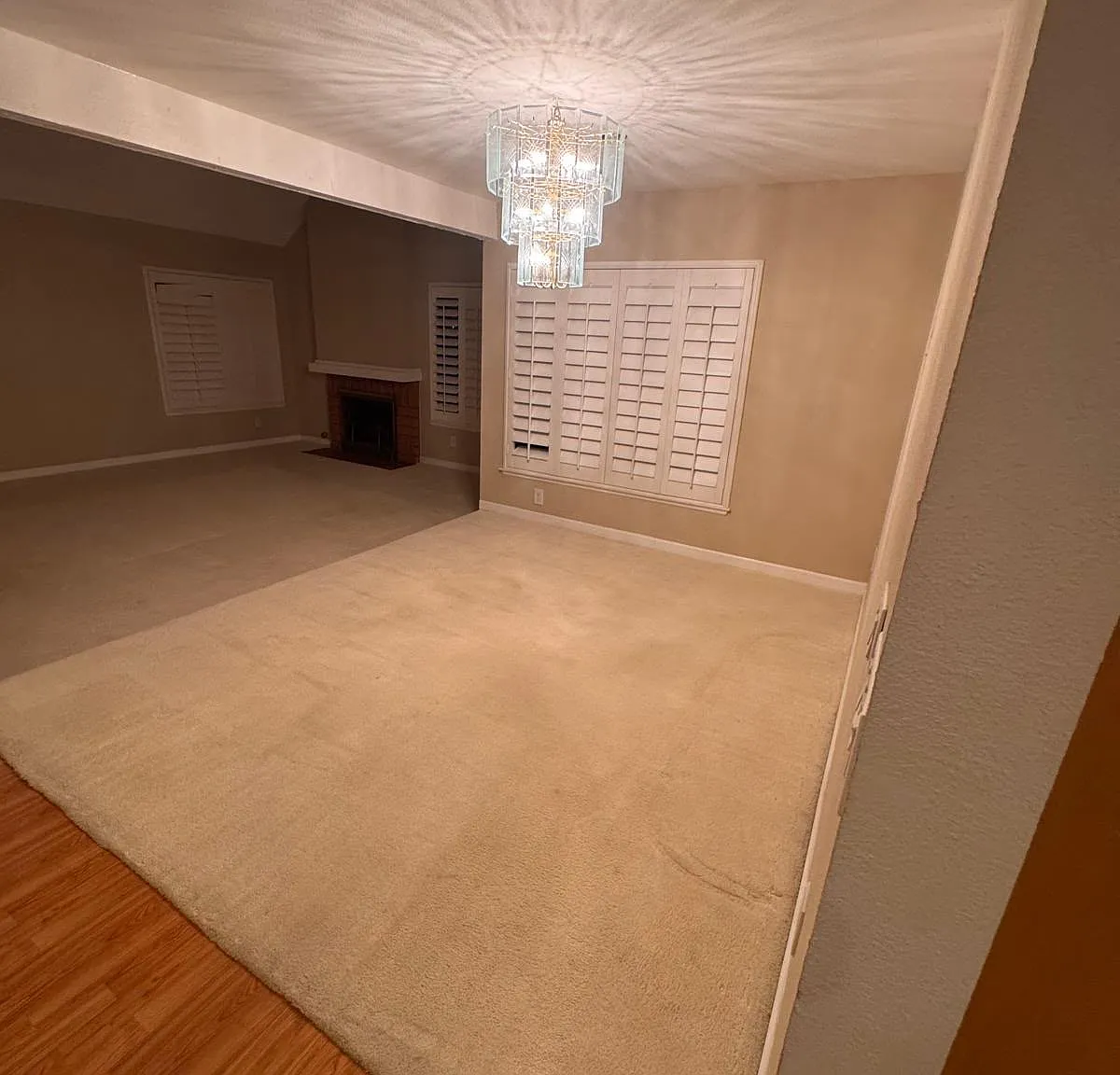 4 bed, 2150 sqft, $4,300 — Photo 3