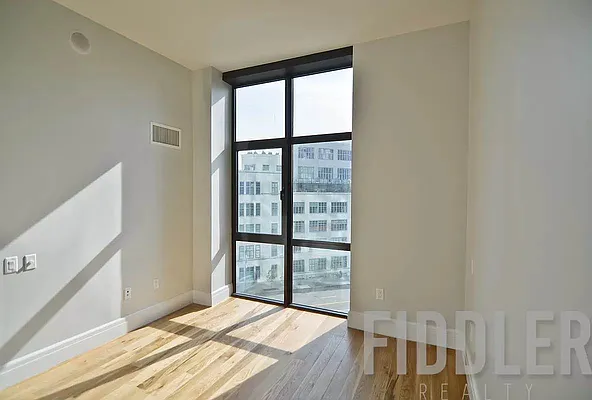 Rented by The KCI Group | media 3