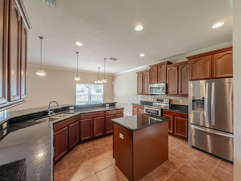 5109 Legacy Oaks Dr — Photo 48