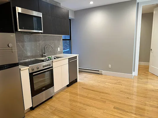 Rented by Premier One Realty LLC | media 10