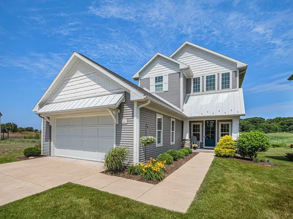 543 Emerald Ct, Benton Harbor, MI 49022