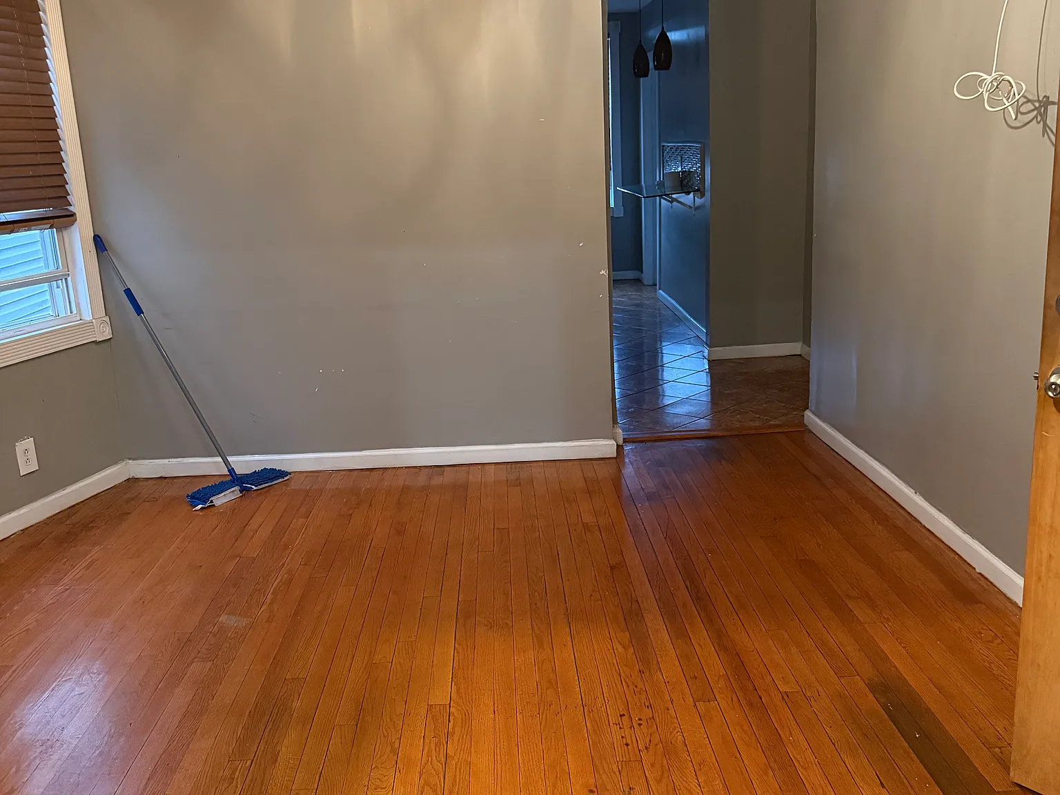 3 bed, 700 sqft, $2,500 — Photo 4